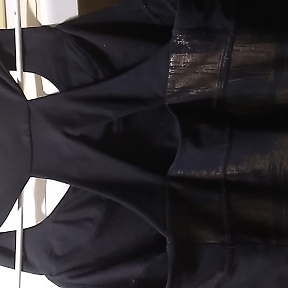 XERSION Tank Top Athletic Sport, Fitted with Built in Bra.(Womans Medium) - Picture 4 of 14